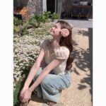 French Summer floral puff short sleeve slim fit cropped top - Image 3