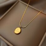 Light Luxury Letter Necklace - Titanium Steel Elegant Clavicle Chain - Image 9