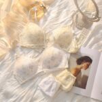 Seamless Wireless Push-Up Bra - Image 3