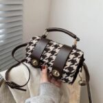 Elegant Boston Crossbody Handbag for Women – Versatile Everyday Shoulder Bag - Image 8