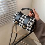 Elegant Boston Crossbody Handbag for Women – Versatile Everyday Shoulder Bag - Image 5