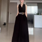 Black Elegant V-Neck Halter Maxi Dress – Sleeveless Slim Fit Luxury Summer Dress for Women