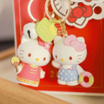 Cute Hello Kitty Car Keychain - Creative Kitty Charm - Image 7
