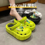 Crocs light green - Image 4
