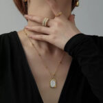 French light luxury titanium steel ins necklace women's - Image 3