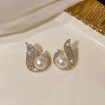 French retro pearl earrings new high-end earrings - Image 11