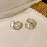 French retro pearl earrings new high-end earrings - Image 12