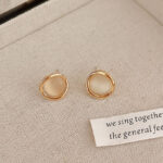 French retro pearl earrings new high-end earrings - Image 19