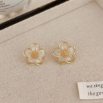 French retro pearl earrings new high-end earrings - Image 20
