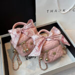 Rhombus chain shoulder crossbody mini square bucket bag - Image 3
