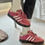 Adidas Gazelle Women's Cloud Sneakers - Comfortable & Stylish Casual Shoes | Samba - Image 3