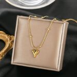 Beaded Snake Chain Heart Pendant Necklace for Women - Image 10