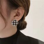 Textured Retro Stud Earrings – Elegant Metal Earrings - Image 9