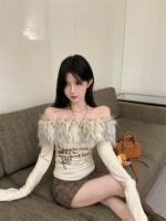 Retro Off-Shoulder Letter Print Patchwork Long Sleeve Top - Image 12